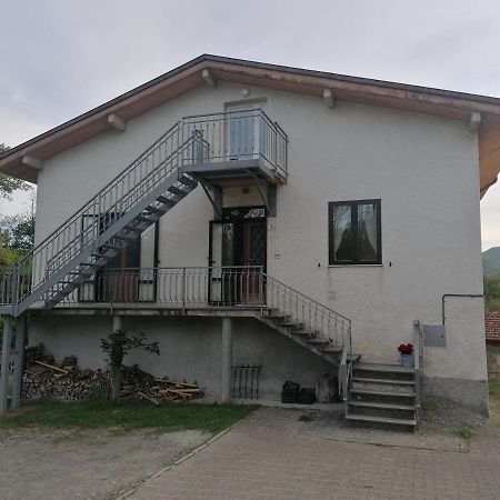 La Soffitta Di Anita Villa Bedonia Luaran gambar